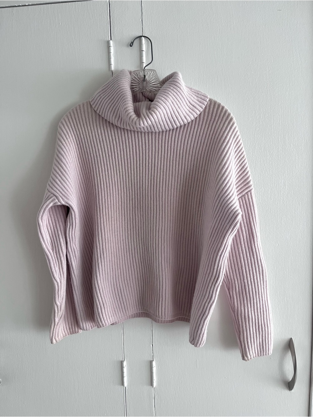 Cashmere-Wool Light Pink Chunky Turtleneck